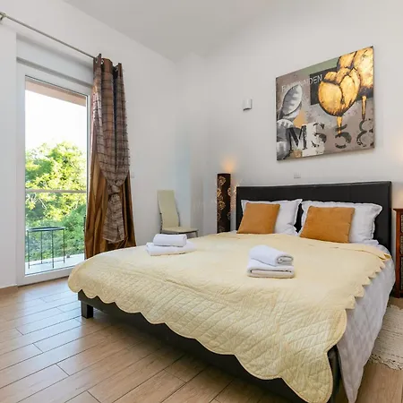 Modern Luna With Pool And Bbq Near Rovinj Vila Rovinjsko Selo
