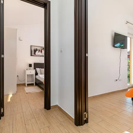 Vila Modern Luna With Pool And Bbq Near Rovinj Rovinjsko Selo